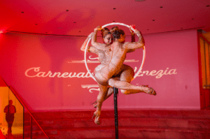 Carnival Cruise Lines: Carnevale Di Venezia Soiree